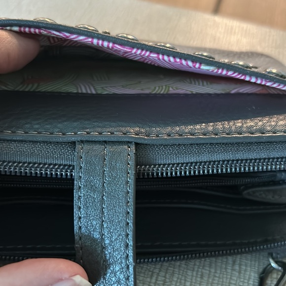 Shoulder length gray wallet - Picture 4 of 9